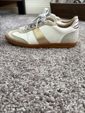 ShuShop White Cream Gold Accent Women's Sneakers